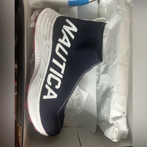 NEW..Men’s Nautica Sneakers. Just in time to pair with that July 4th outfit.